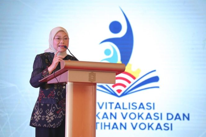 
					Menteri Ketenagakerjaan (Menaker) RI, Ida Fauziah. Foto : @idafauziahnu/Instagram 